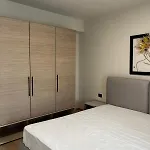 Emera מלון דירות 3*