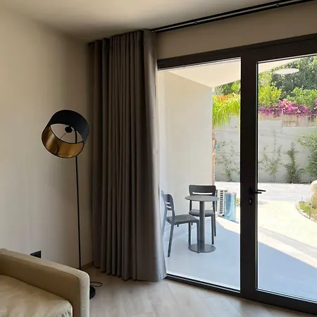 Emera 3* Vlorë