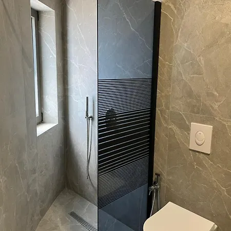 Emera 3*