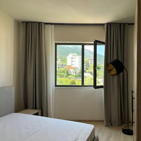 Emera Apart Otel 3*