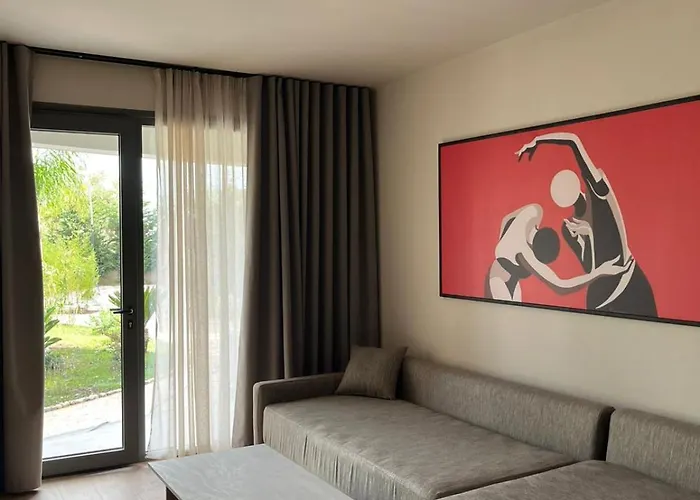 Emera Apartmanhotel Vlora