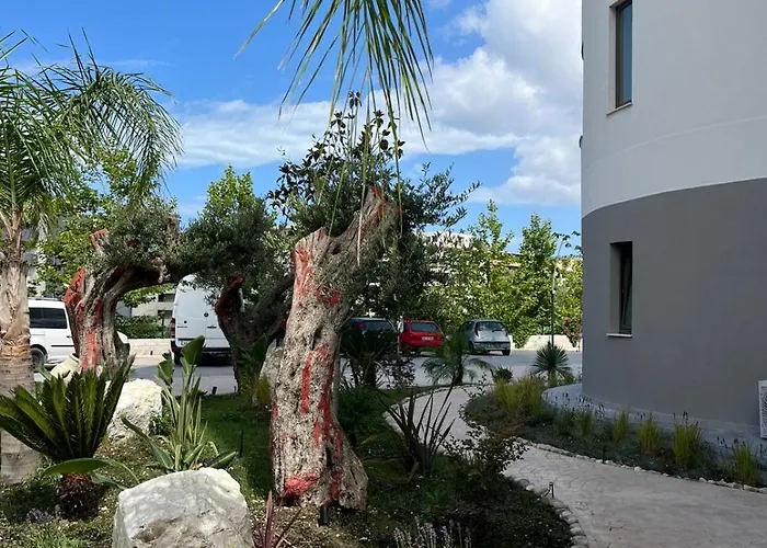 Emera Vlorë