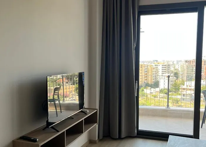 Emera Apart-hotel