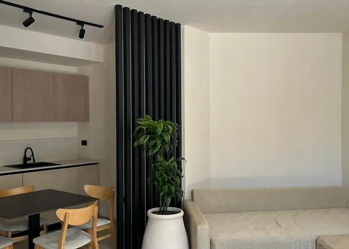 Apartmanhotel Emera 3*