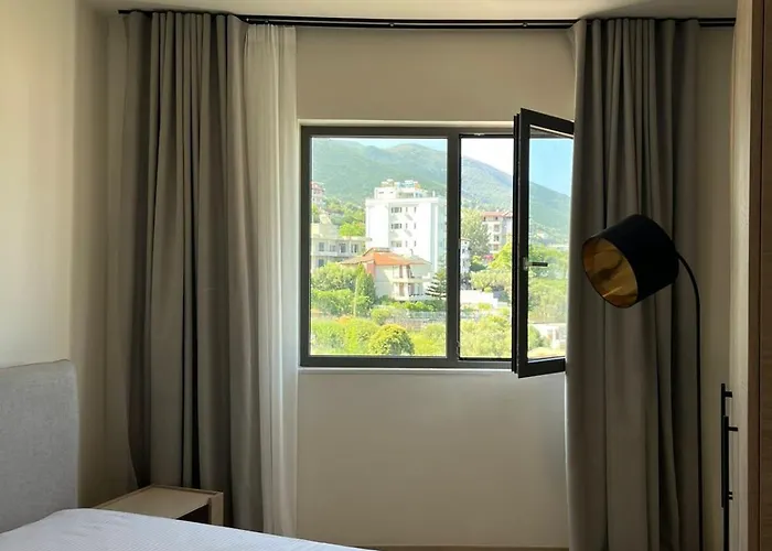 Emera Apart-hotel 3*