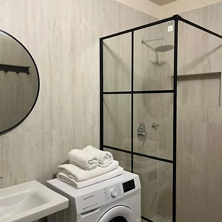 Emera شقة فندقية 3*