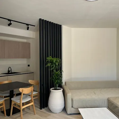 شقة فندقية Emera 3*