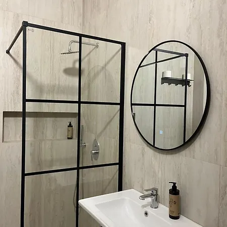 Emera Apartahotel Vlorë