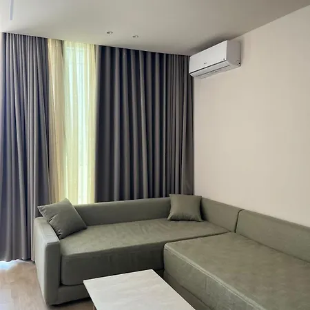 شقة فندقية Emera 3*