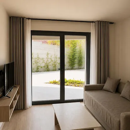 شقة فندقية Emera 3*