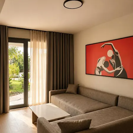 Aparthotel Emera