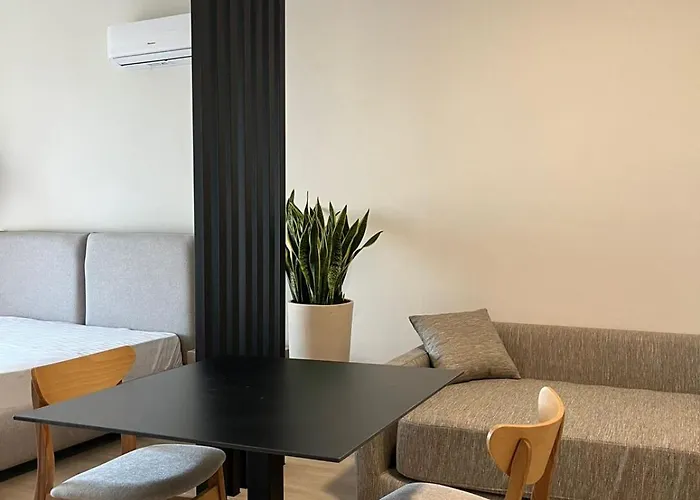 Emera Apartahotel